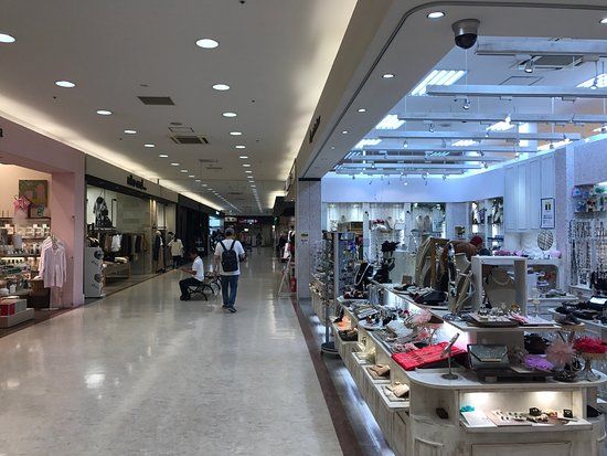 Excel World San-A Naha Main Place